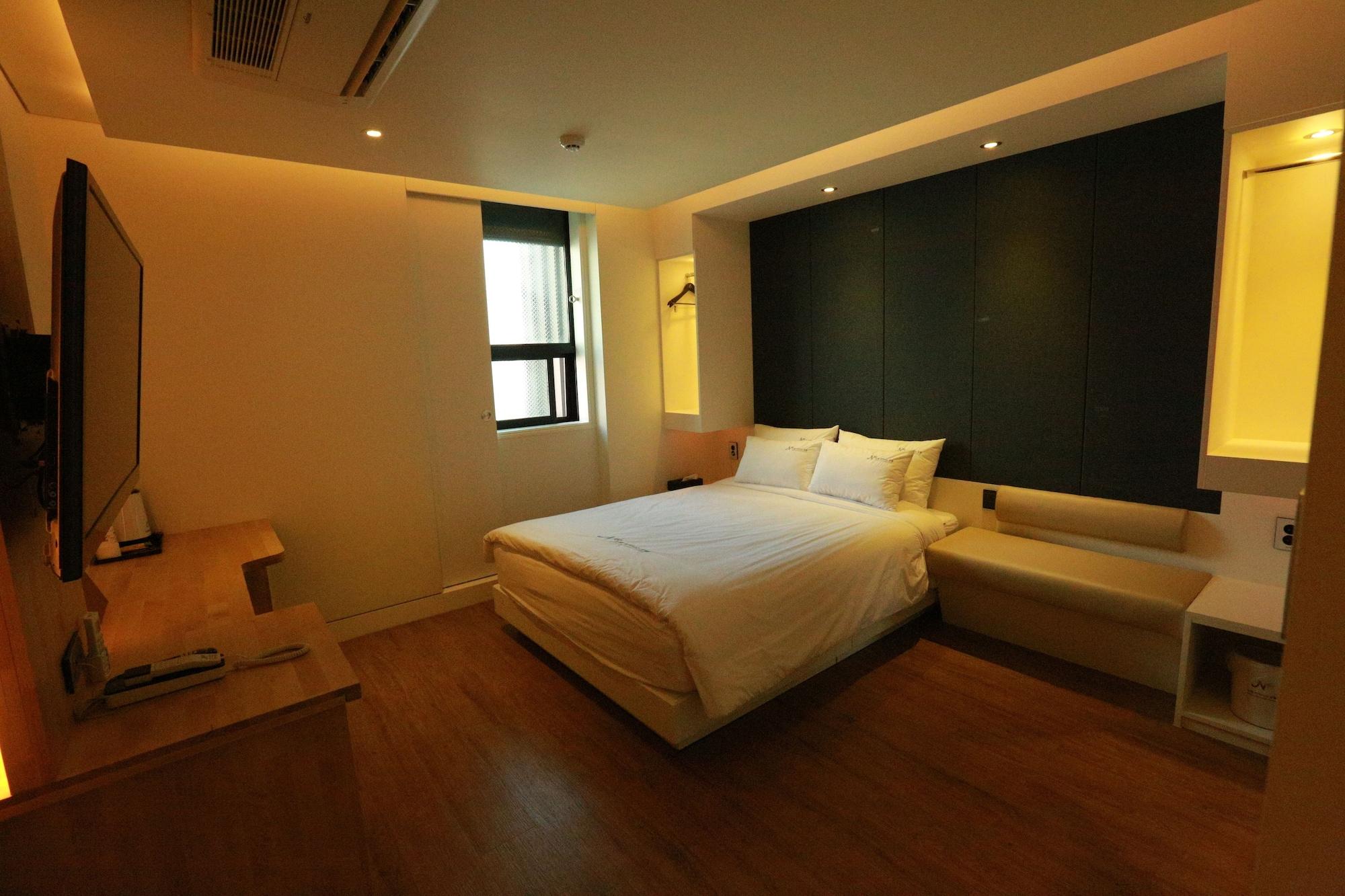 בוסאן Noel Business Hotel מראה חיצוני תמונה