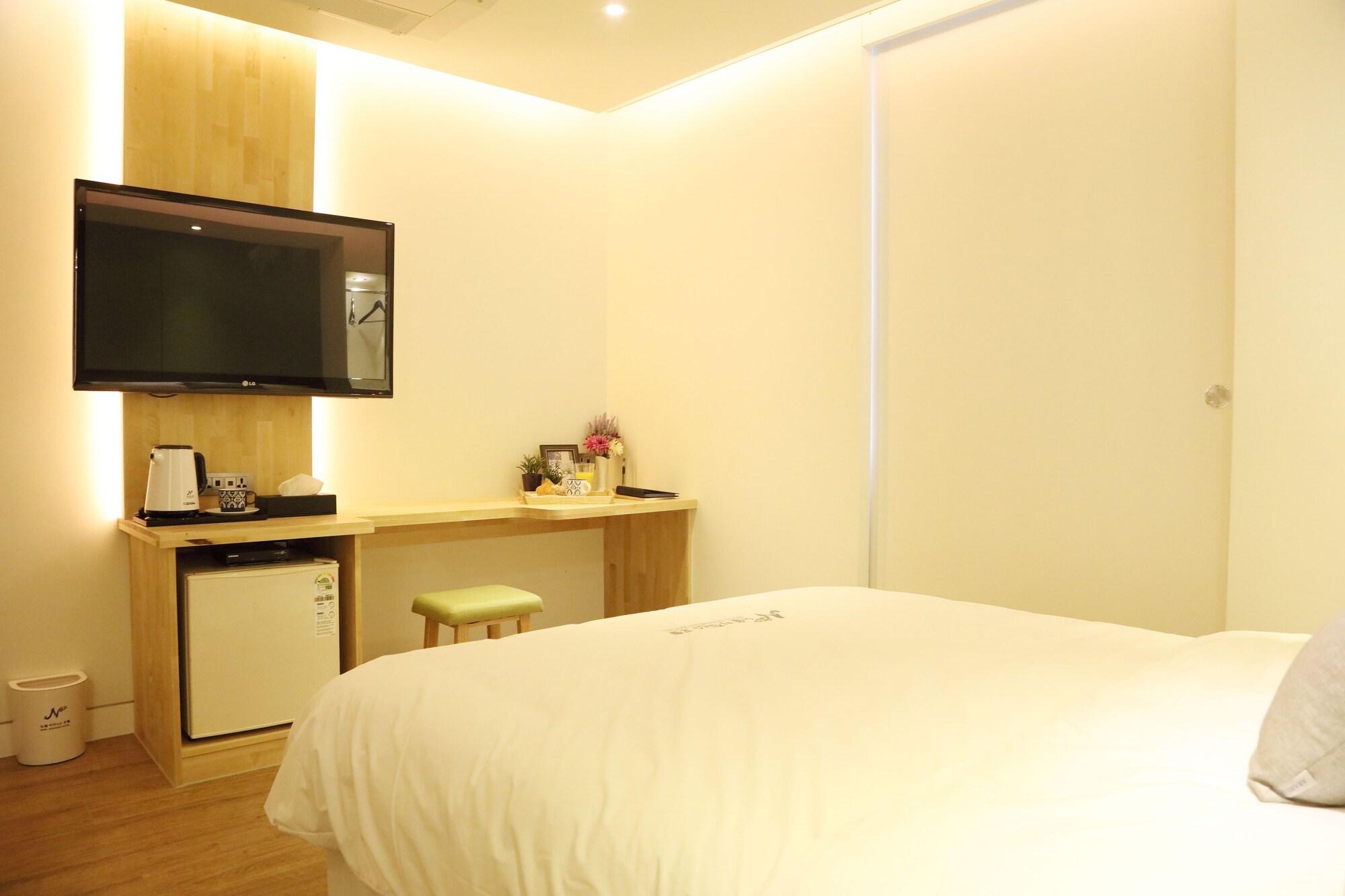 בוסאן Noel Business Hotel מראה חיצוני תמונה